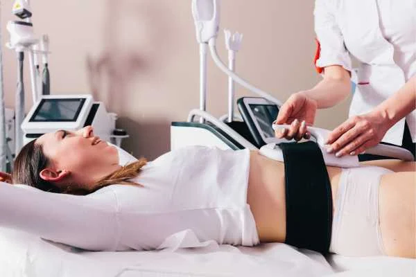woman having body sculpting to help improve her body image and her mental health Sidcup